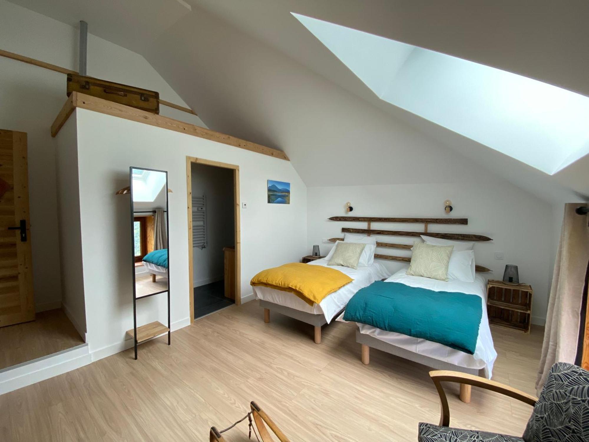 Le Couleau Bed & Breakfast Chateauroux-les-Alpes ภายนอก รูปภาพ